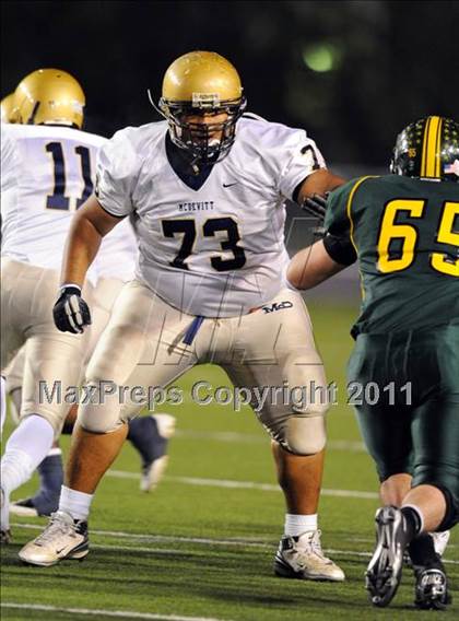 Thumbnail 1 in Allentown Central Catholic vs. Bishop McDevitt (PIAA Class AAA Final) photogallery.