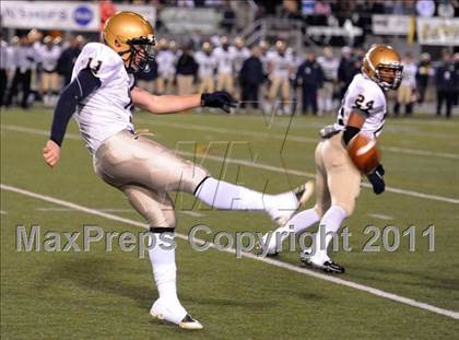 Thumbnail 3 in Allentown Central Catholic vs. Bishop McDevitt (PIAA Class AAA Final) photogallery.