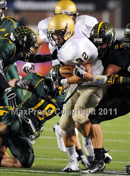 Thumbnail 1 in Allentown Central Catholic vs. Bishop McDevitt (PIAA Class AAA Final) photogallery.