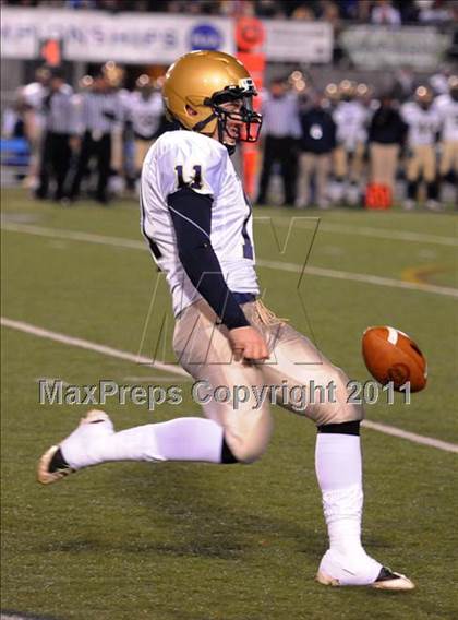 Thumbnail 2 in Allentown Central Catholic vs. Bishop McDevitt (PIAA Class AAA Final) photogallery.