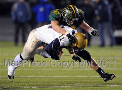 Thumbnail 1 in Allentown Central Catholic vs. Bishop McDevitt (PIAA Class AAA Final) photogallery.