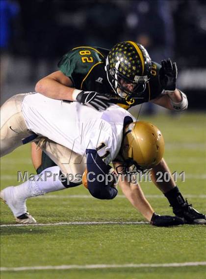 Thumbnail 2 in Allentown Central Catholic vs. Bishop McDevitt (PIAA Class AAA Final) photogallery.