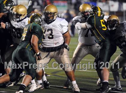 Thumbnail 1 in Allentown Central Catholic vs. Bishop McDevitt (PIAA Class AAA Final) photogallery.