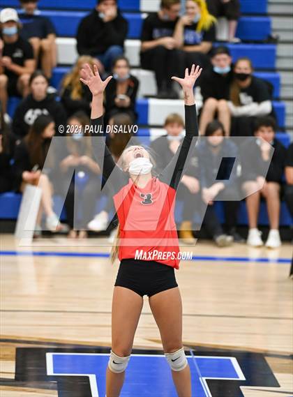 Thumbnail 2 in Brighton vs. Monarch (CHSAA 5A Region 9) photogallery.