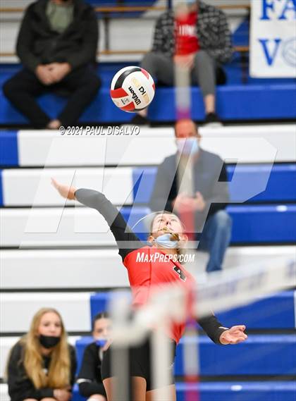 Thumbnail 2 in Brighton vs. Monarch (CHSAA 5A Region 9) photogallery.