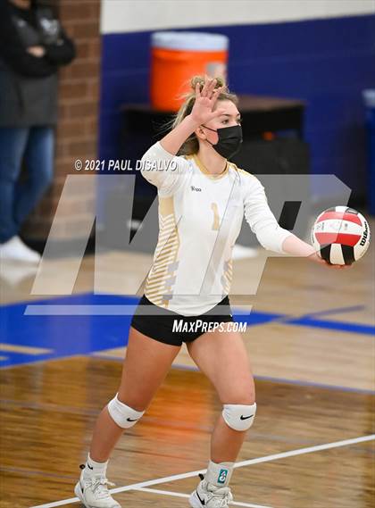 Thumbnail 1 in Brighton vs. Monarch (CHSAA 5A Region 9) photogallery.