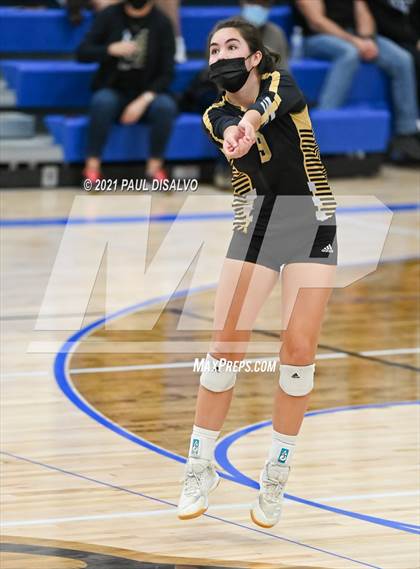 Thumbnail 1 in Brighton vs. Monarch (CHSAA 5A Region 9) photogallery.
