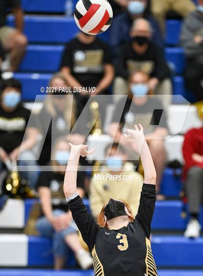 Thumbnail 1 in Brighton vs. Monarch (CHSAA 5A Region 9) photogallery.