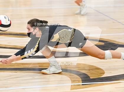 Thumbnail 1 in Brighton vs. Monarch (CHSAA 5A Region 9) photogallery.