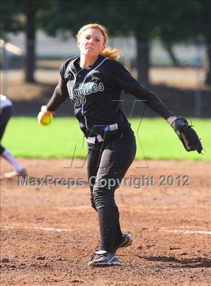 Thumbnail 1 in Vista del Lago vs. Granite Bay (Stephanie LeDoux Tournament) photogallery.