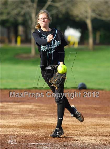 Thumbnail 2 in Vista del Lago vs. Granite Bay (Stephanie LeDoux Tournament) photogallery.
