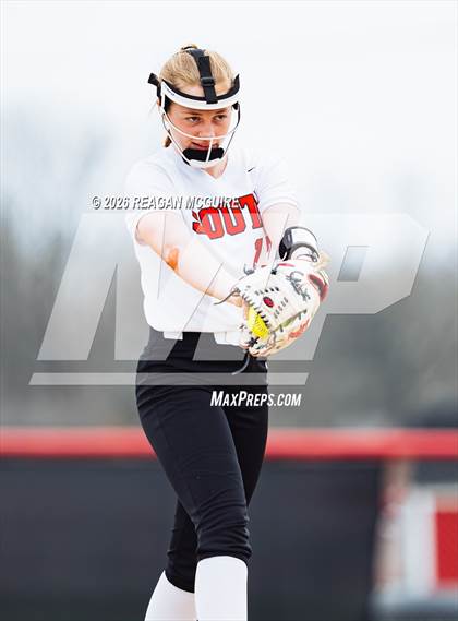Thumbnail 3 in Thomas Worthington @ Westerville South photogallery.