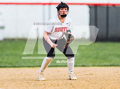 Thumbnail 1 in Thomas Worthington @ Westerville South photogallery.