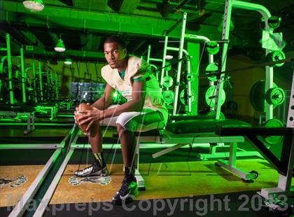 Thumbnail 2 in DeSoto (Preseason Top 25 Photo Shoot) photogallery.