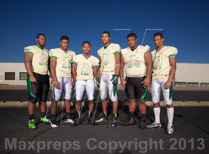 Thumbnail 1 in DeSoto (Preseason Top 25 Photo Shoot) photogallery.