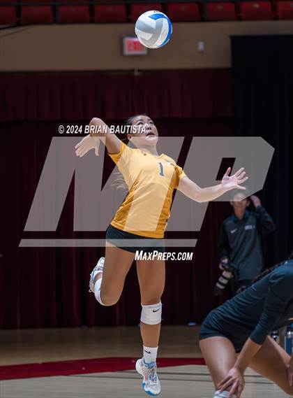 Thumbnail 3 in Hawaii Baptist Academy vs Le Jardin Academy (HHSAA Division 2 Final) photogallery.
