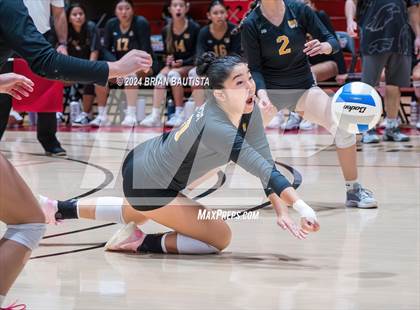 Thumbnail 3 in Hawaii Baptist Academy vs Le Jardin Academy (HHSAA Division 2 Final) photogallery.