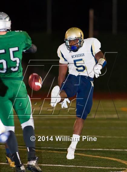 Thumbnail 1 in Minisink Valley vs. Newburgh Free Academy (Section 9 Class AA Semifinal) photogallery.