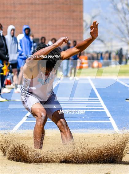 Thumbnail 2 in Fountain-Fort Carson Invitational photogallery.