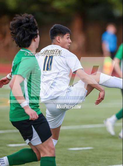 Thumbnail 2 in Aberdeen @ Tumwater photogallery.