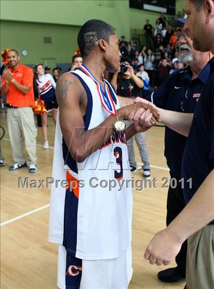 Thumbnail 2 in Chatsworth vs. Garfield (CIF LA City Finals) photogallery.