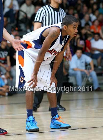 Thumbnail 2 in Chatsworth vs. Garfield (CIF LA City Finals) photogallery.