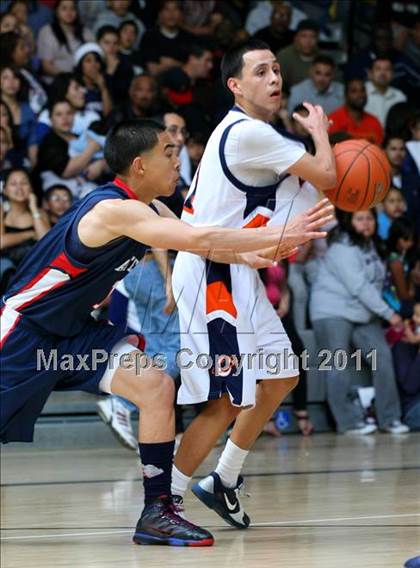 Thumbnail 2 in Chatsworth vs. Garfield (CIF LA City Finals) photogallery.