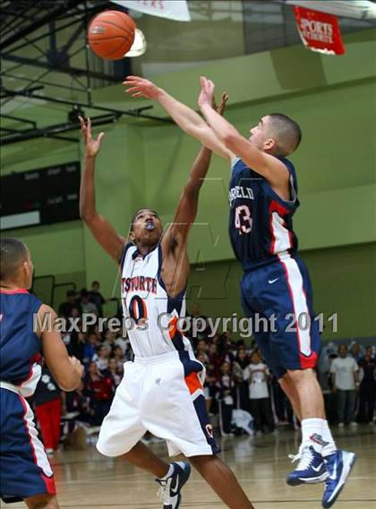 Thumbnail 3 in Chatsworth vs. Garfield (CIF LA City Finals) photogallery.