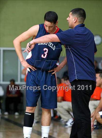 Thumbnail 3 in Chatsworth vs. Garfield (CIF LA City Finals) photogallery.