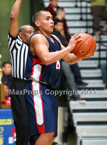 Thumbnail 1 in Chatsworth vs. Garfield (CIF LA City Finals) photogallery.