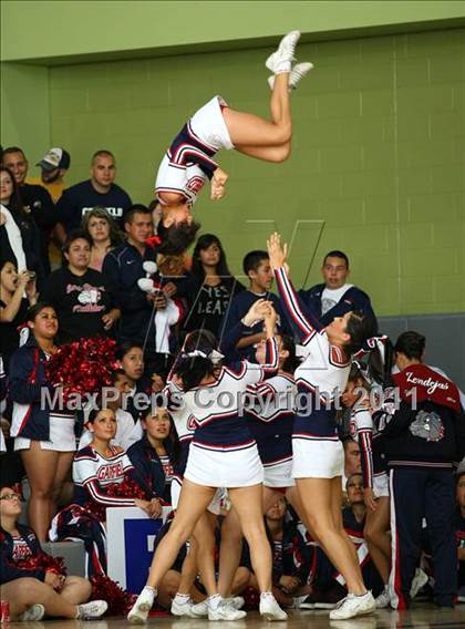 Thumbnail 1 in Chatsworth vs. Garfield (CIF LA City Finals) photogallery.