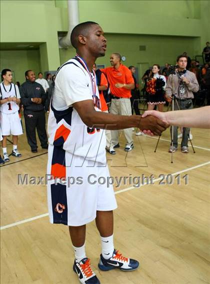 Thumbnail 3 in Chatsworth vs. Garfield (CIF LA City Finals) photogallery.