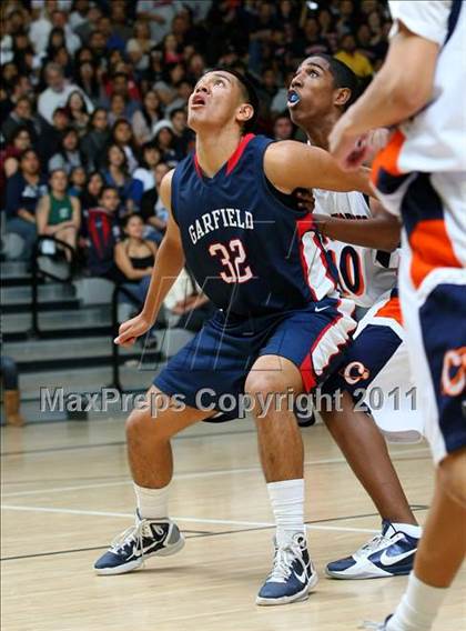 Thumbnail 2 in Chatsworth vs. Garfield (CIF LA City Finals) photogallery.