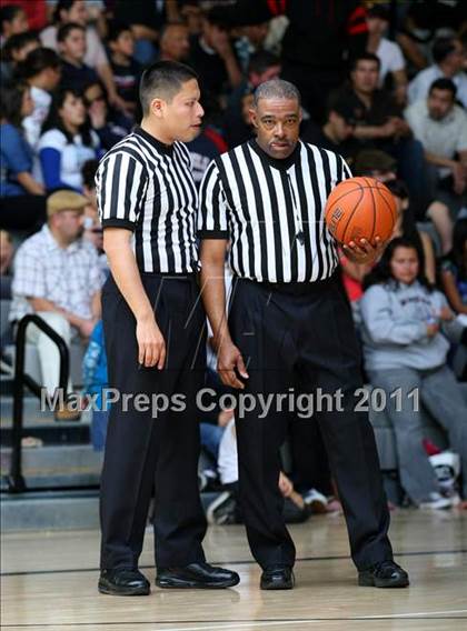 Thumbnail 3 in Chatsworth vs. Garfield (CIF LA City Finals) photogallery.