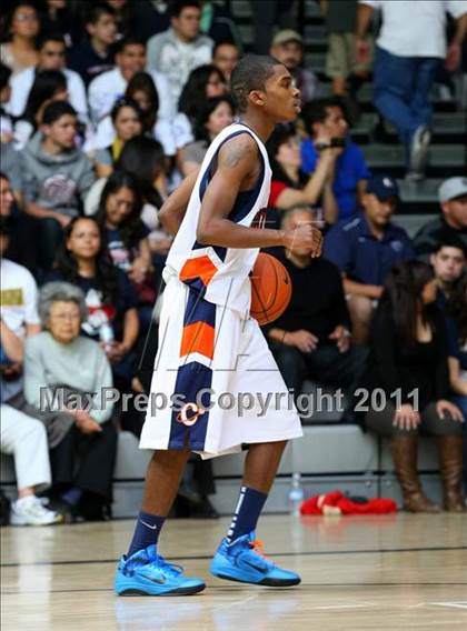 Thumbnail 1 in Chatsworth vs. Garfield (CIF LA City Finals) photogallery.
