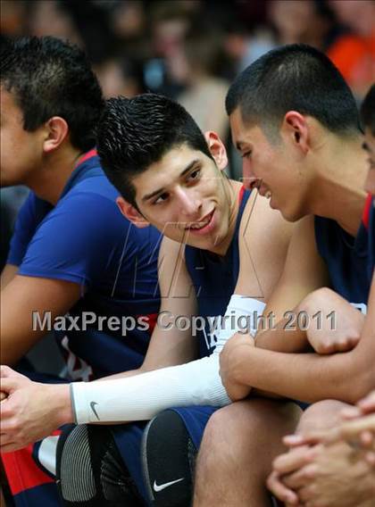 Thumbnail 3 in Chatsworth vs. Garfield (CIF LA City Finals) photogallery.