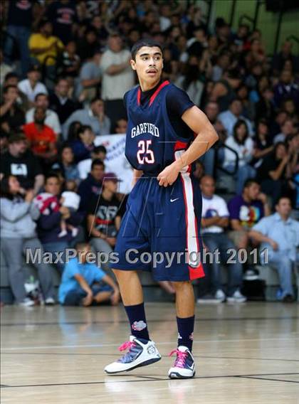Thumbnail 1 in Chatsworth vs. Garfield (CIF LA City Finals) photogallery.