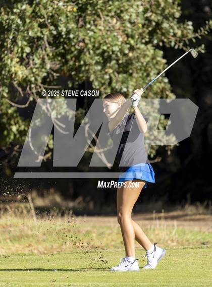 Thumbnail 3 in JV: Rocklin @ Whitney photogallery.