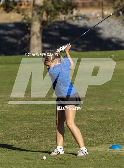 Thumbnail 3 in JV: Rocklin @ Whitney photogallery.