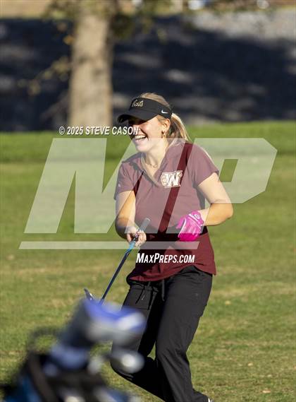 Thumbnail 1 in JV: Rocklin @ Whitney photogallery.