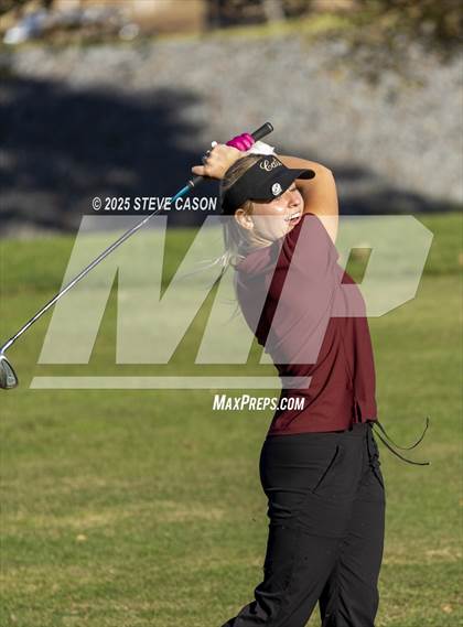Thumbnail 2 in JV: Rocklin @ Whitney photogallery.