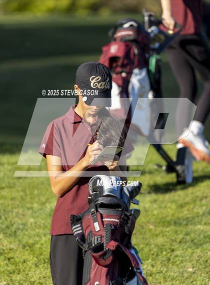 Thumbnail 2 in JV: Rocklin @ Whitney photogallery.
