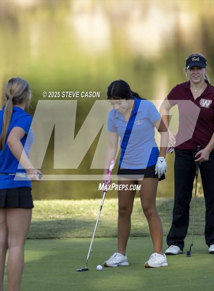 Thumbnail 2 in JV: Rocklin @ Whitney photogallery.