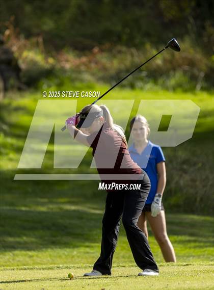 Thumbnail 2 in JV: Rocklin @ Whitney photogallery.