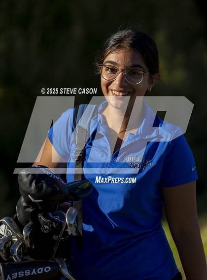 Thumbnail 1 in JV: Rocklin @ Whitney photogallery.
