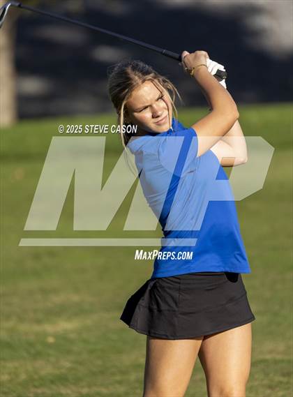 Thumbnail 2 in JV: Rocklin @ Whitney photogallery.