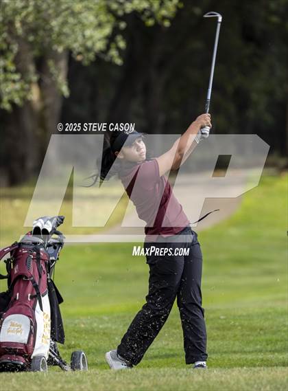 Thumbnail 1 in JV: Rocklin @ Whitney photogallery.