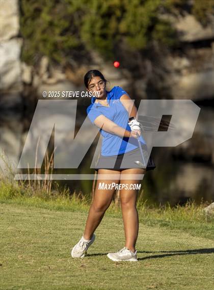Thumbnail 2 in JV: Rocklin @ Whitney photogallery.