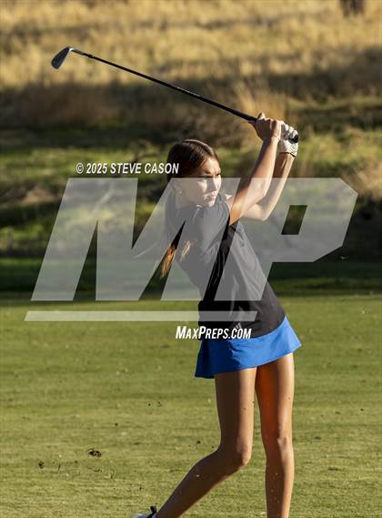 Thumbnail 2 in JV: Rocklin @ Whitney photogallery.