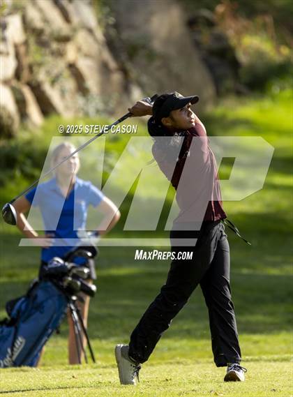 Thumbnail 2 in JV: Rocklin @ Whitney photogallery.